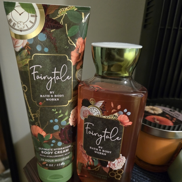 Bath & Body Works Other - Bath & Body Works - Shower Gel & Body Cream